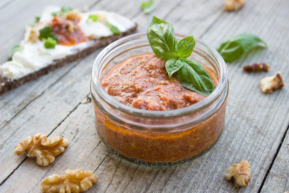 pesto zo sušených paradajok